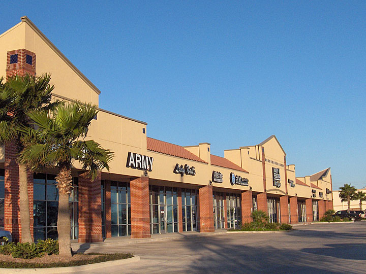 5625 Saratoga Blvd, Corpus Christi, TX for Rent