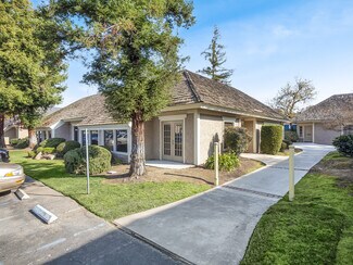 4922 E Yale Ave Unit 101  