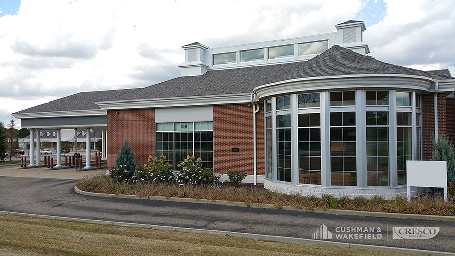 1011 E Aurora Rd, Macedonia, OH for Rent
