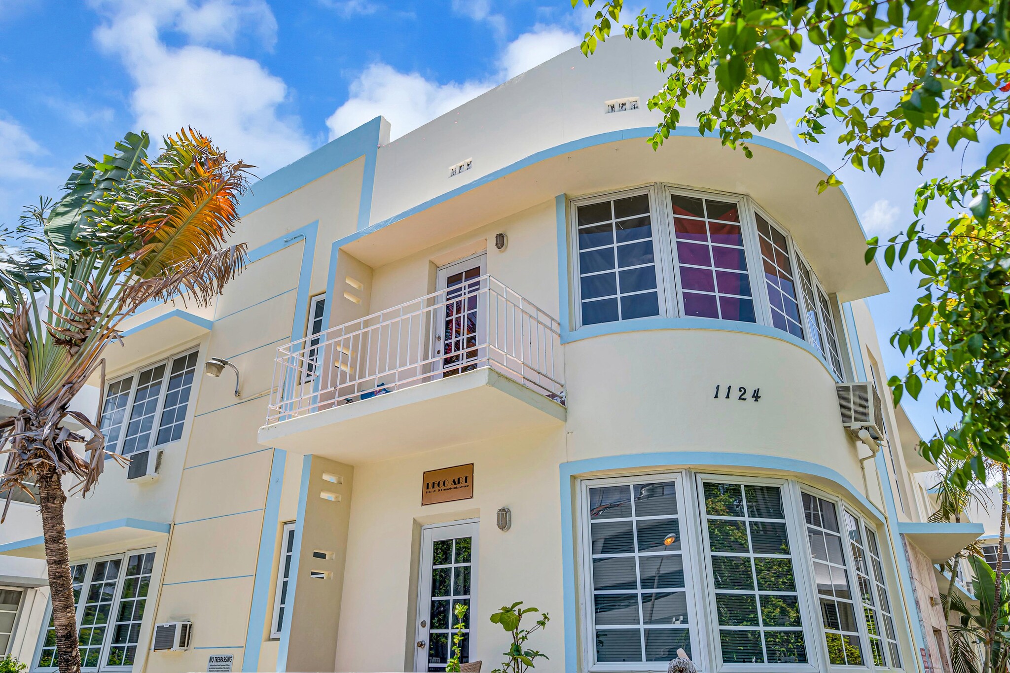 1124 Pennsylvania Ave, Miami Beach, FL for Sale