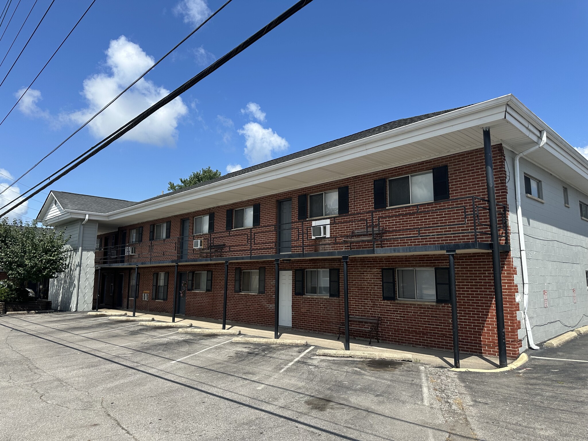 7046 E State Road 36, Avon, IN for Sale