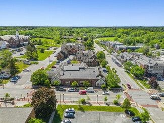 Delafield, WI Office - 528 Wells St