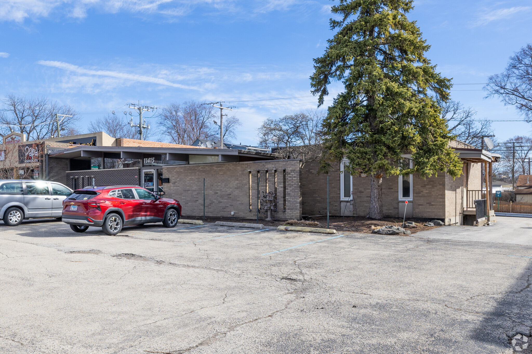 11415 S Harlem Ave, Worth, IL for Sale