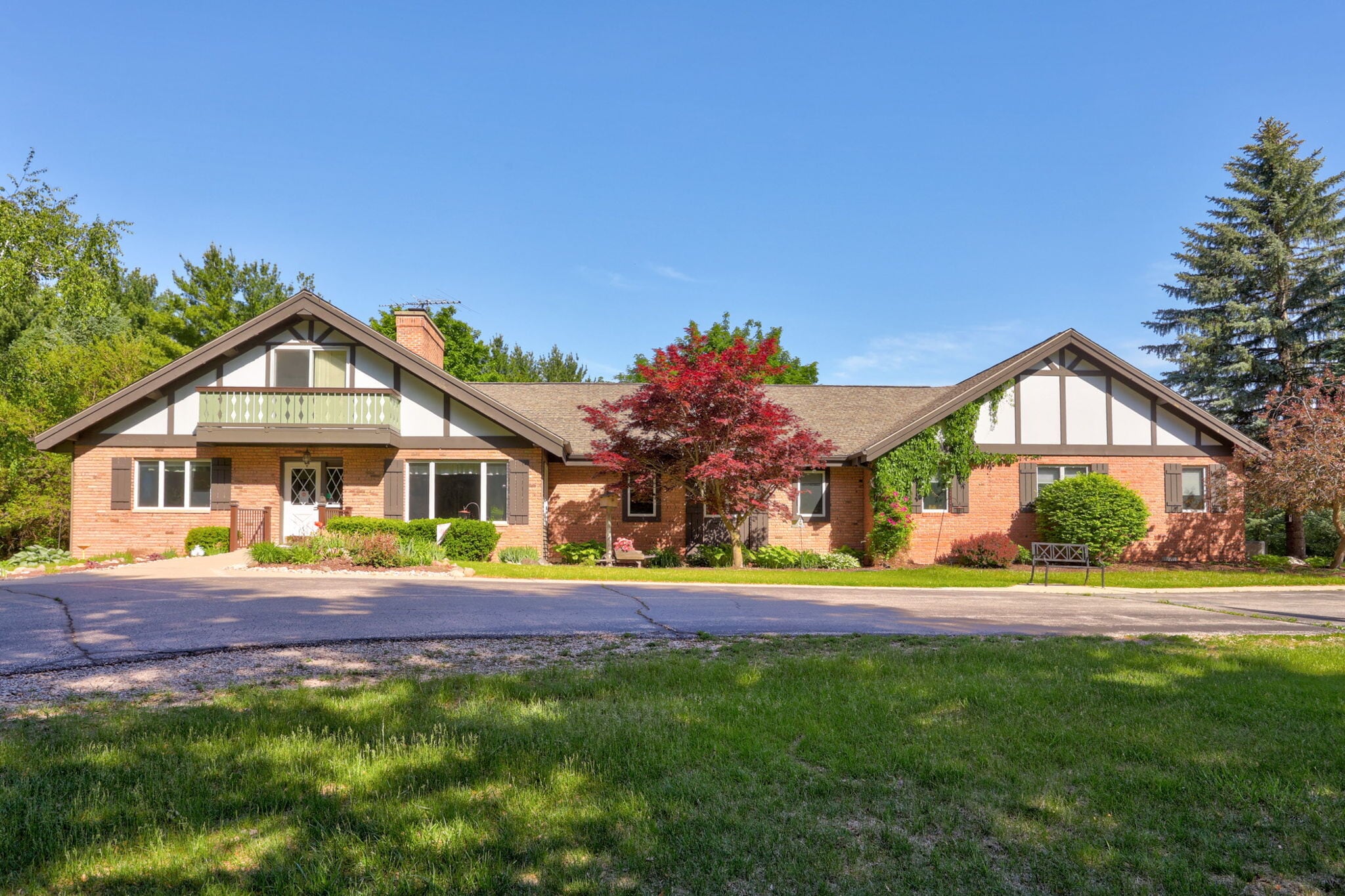 3771 Colwood Rd, Caro, MI for Sale