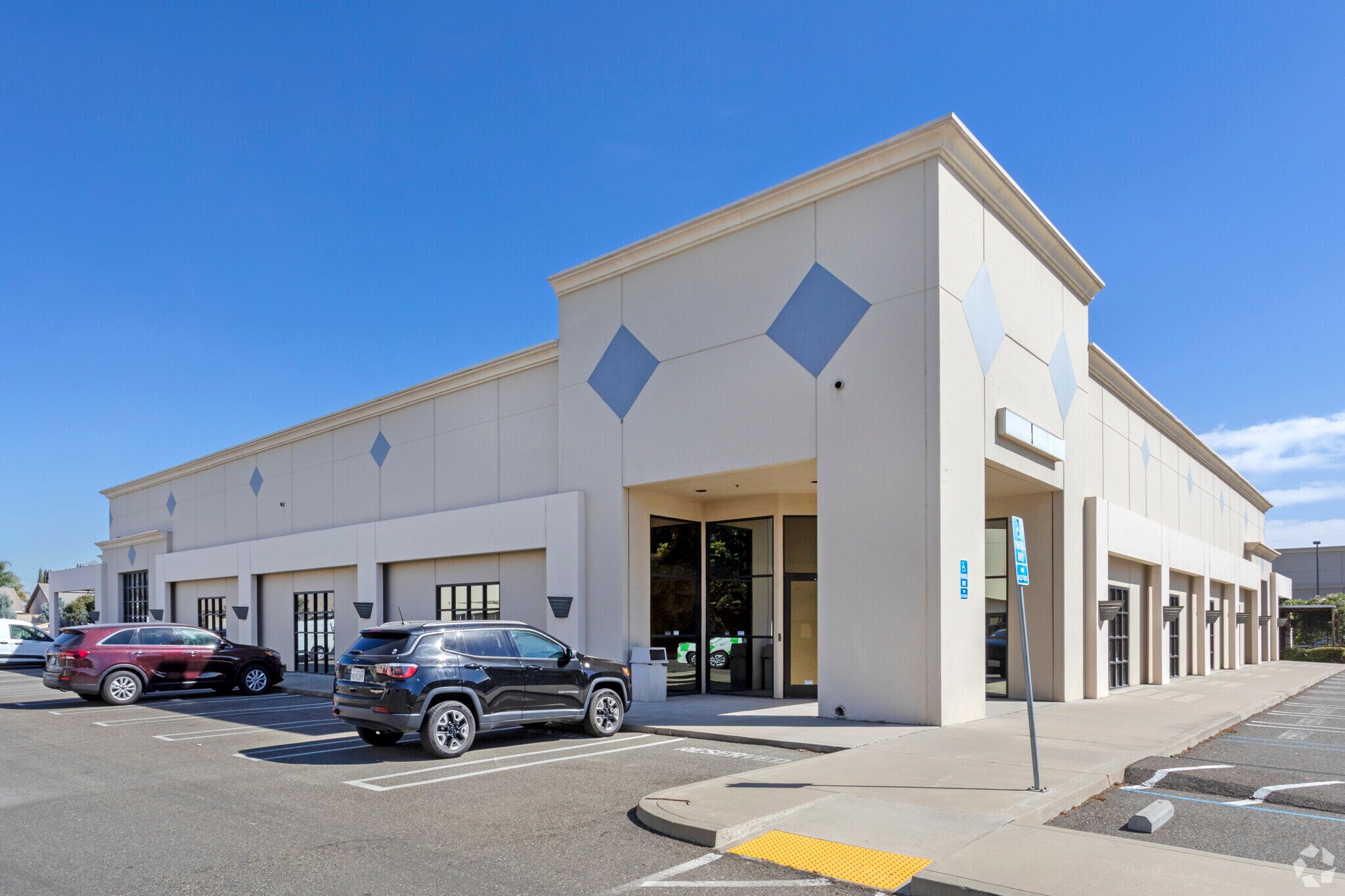 5256 Pirrone Ct Salida, CA 95368 Industrial Property for Lease on