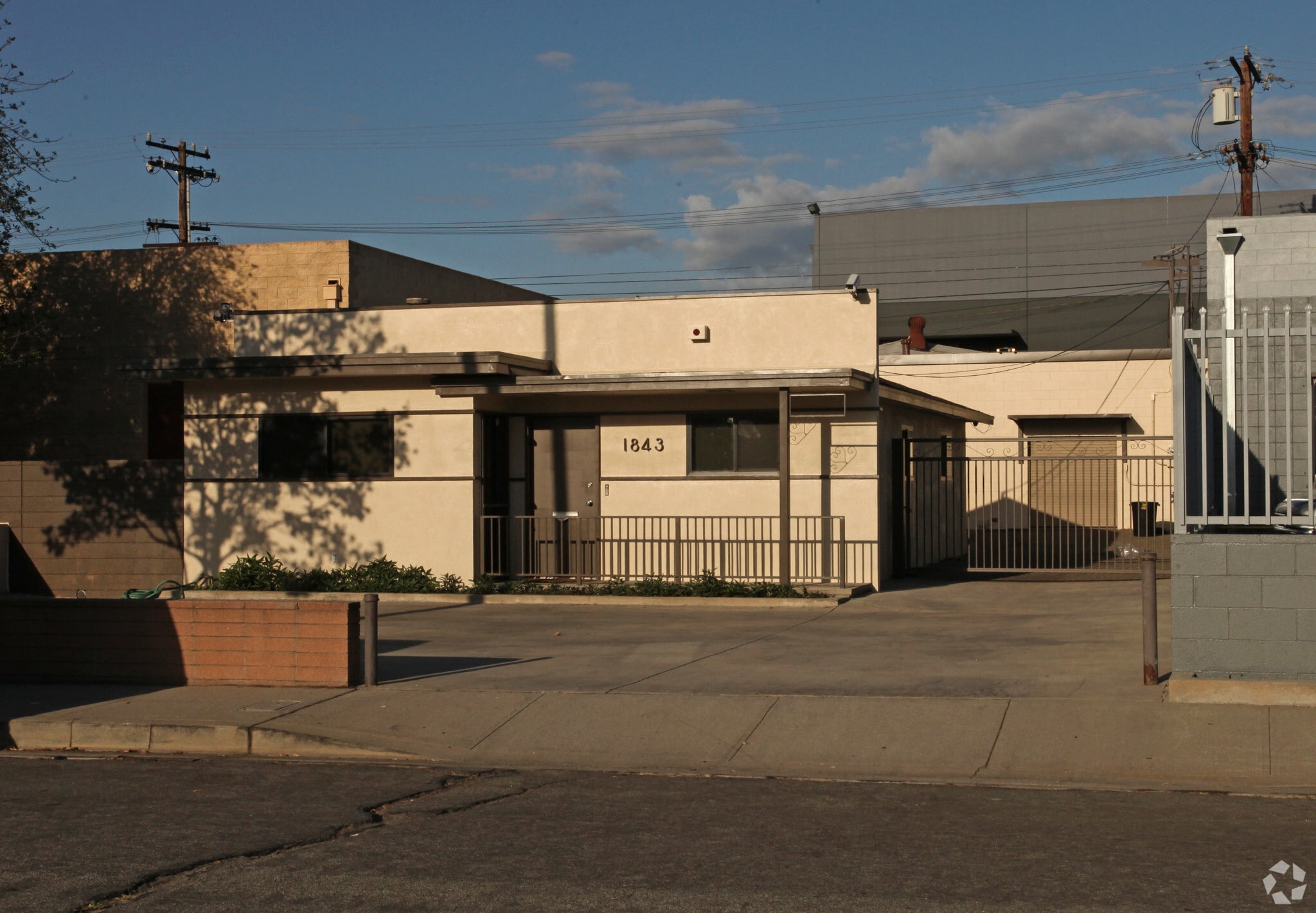 1843 N Keystone St, Burbank, CA for Sale