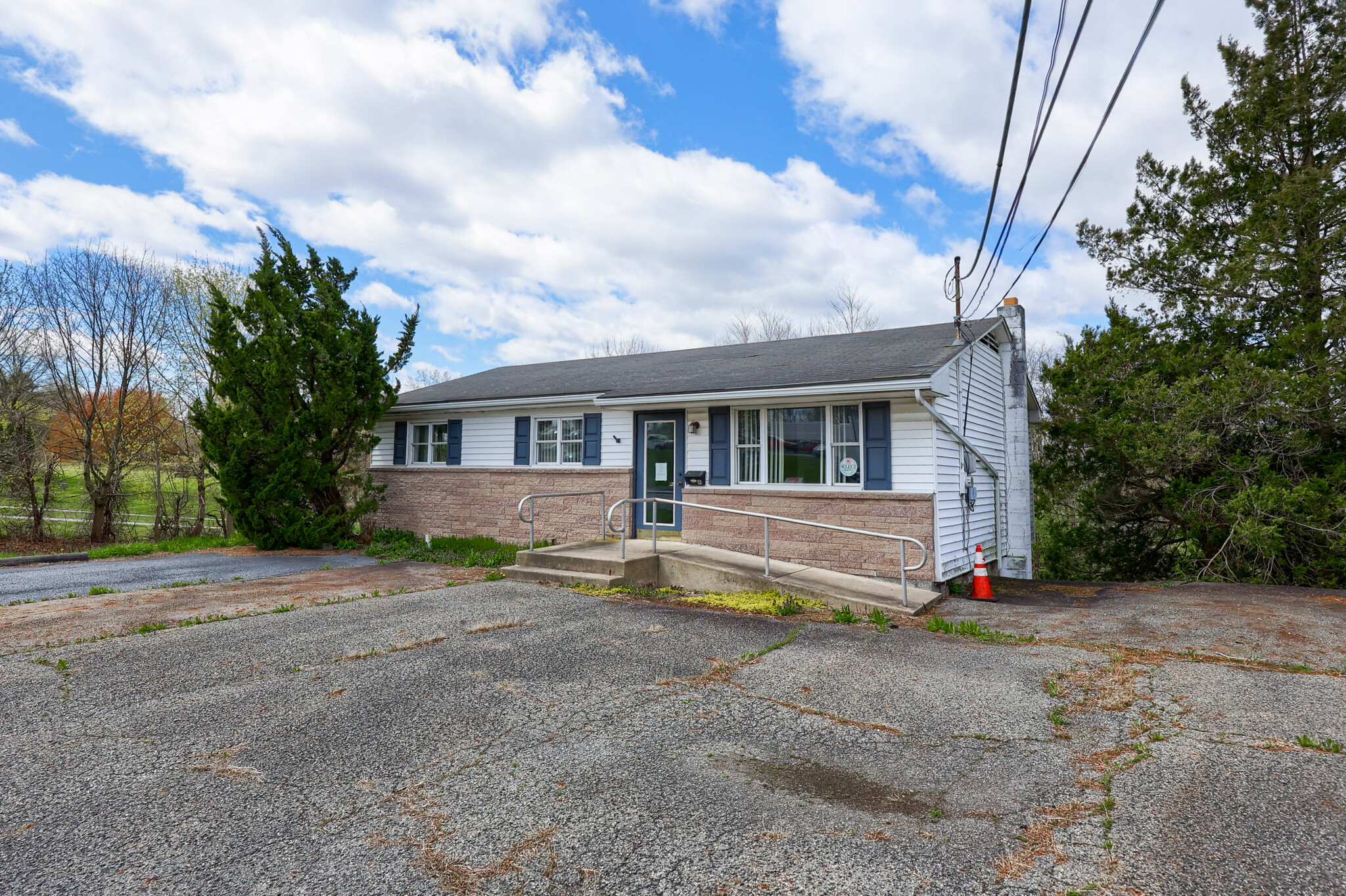 3790 Peters Mountain Rd, Halifax, PA for Rent