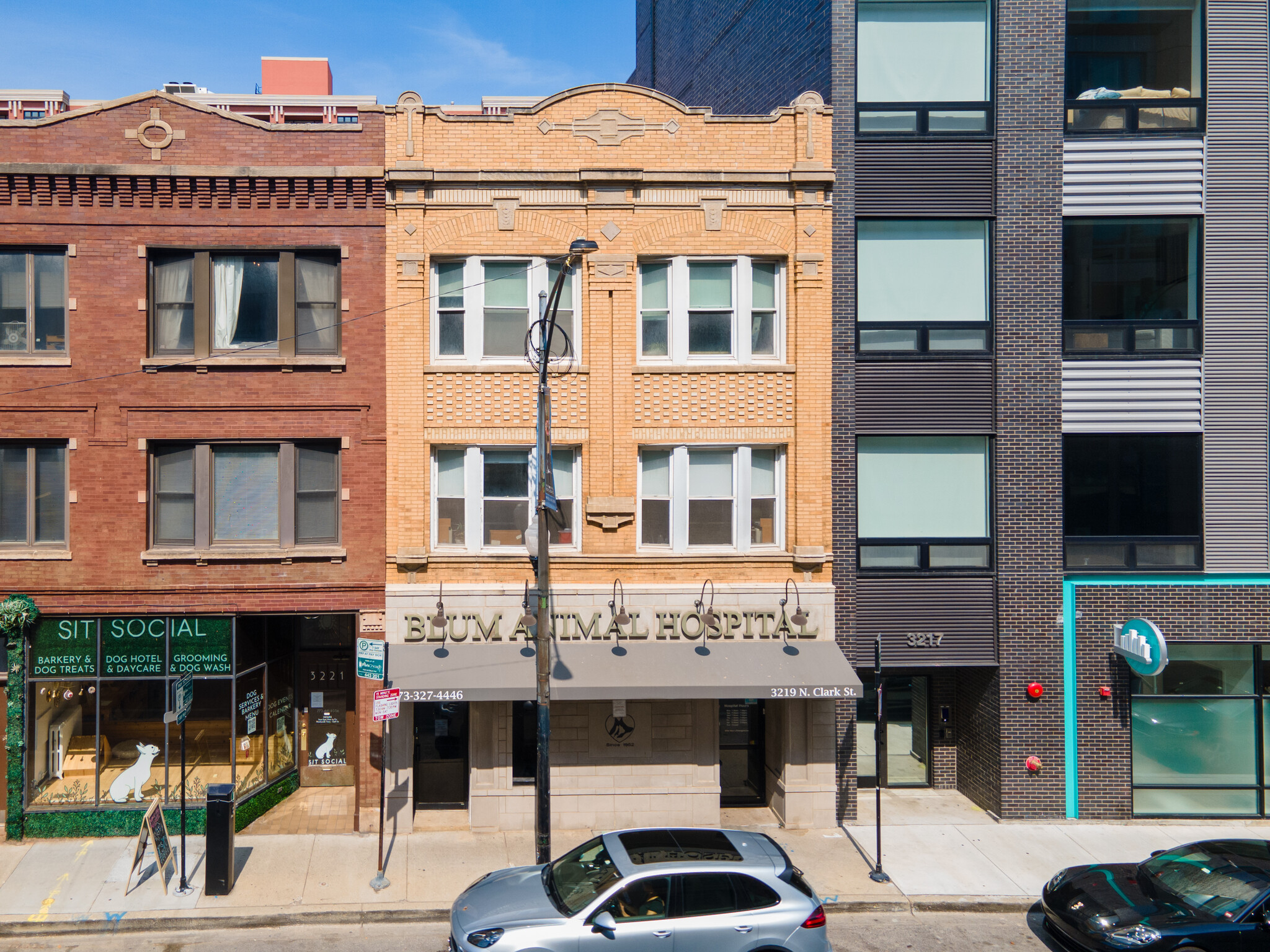 3219 N Clark St, Chicago, IL for Sale