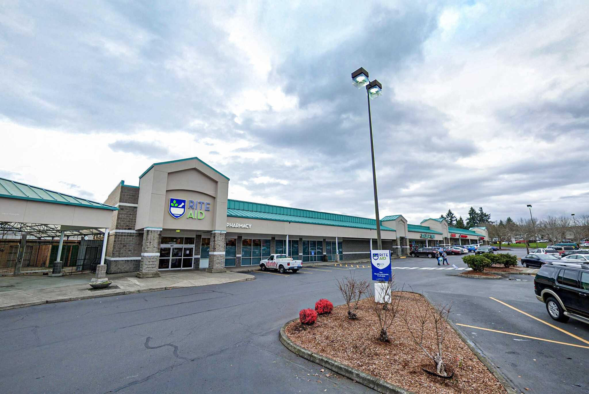17455-17675 SW Farmington Rd, Aloha, OR for Rent