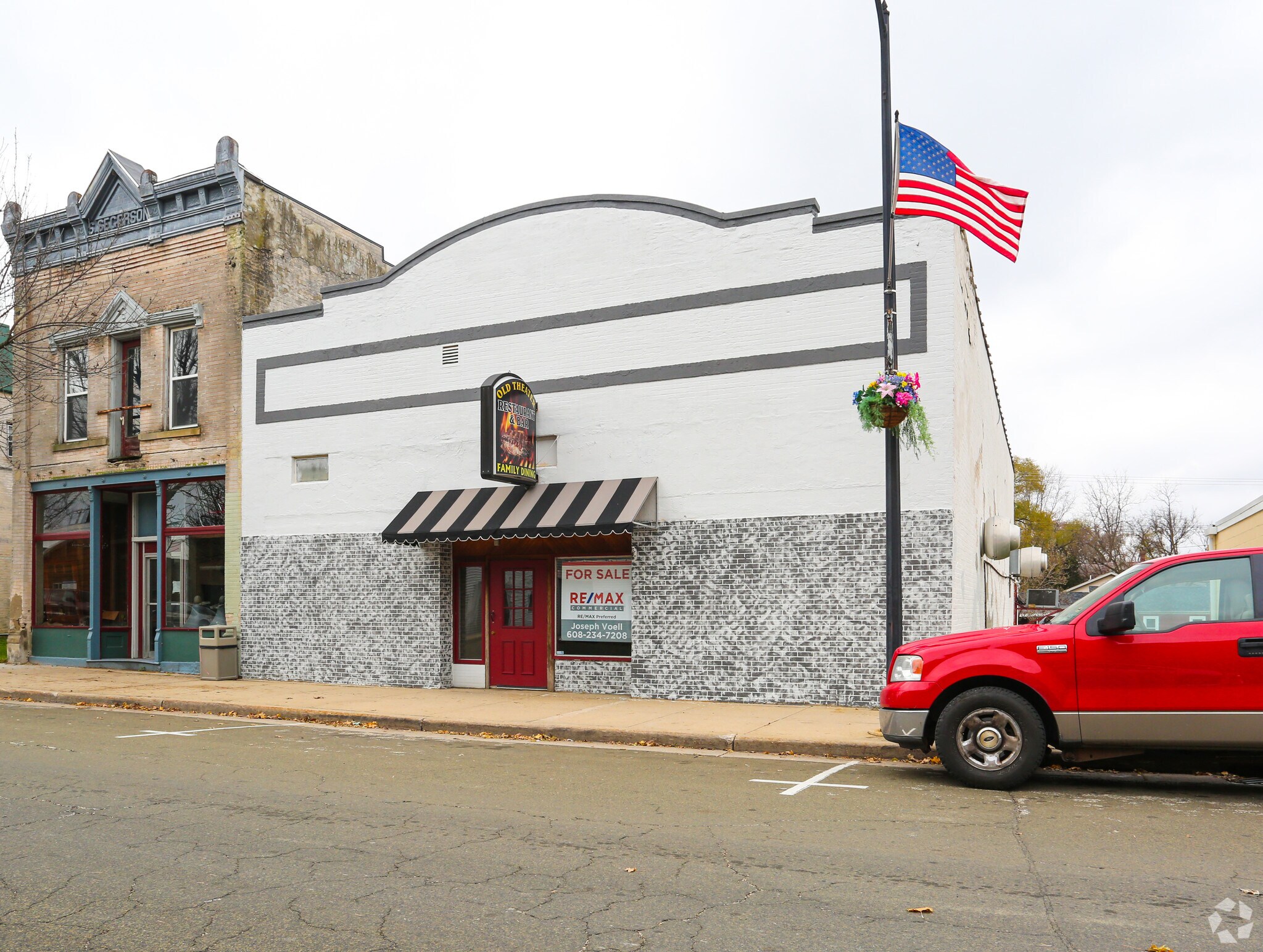 107 Lincoln Ave, Rio, WI for Sale