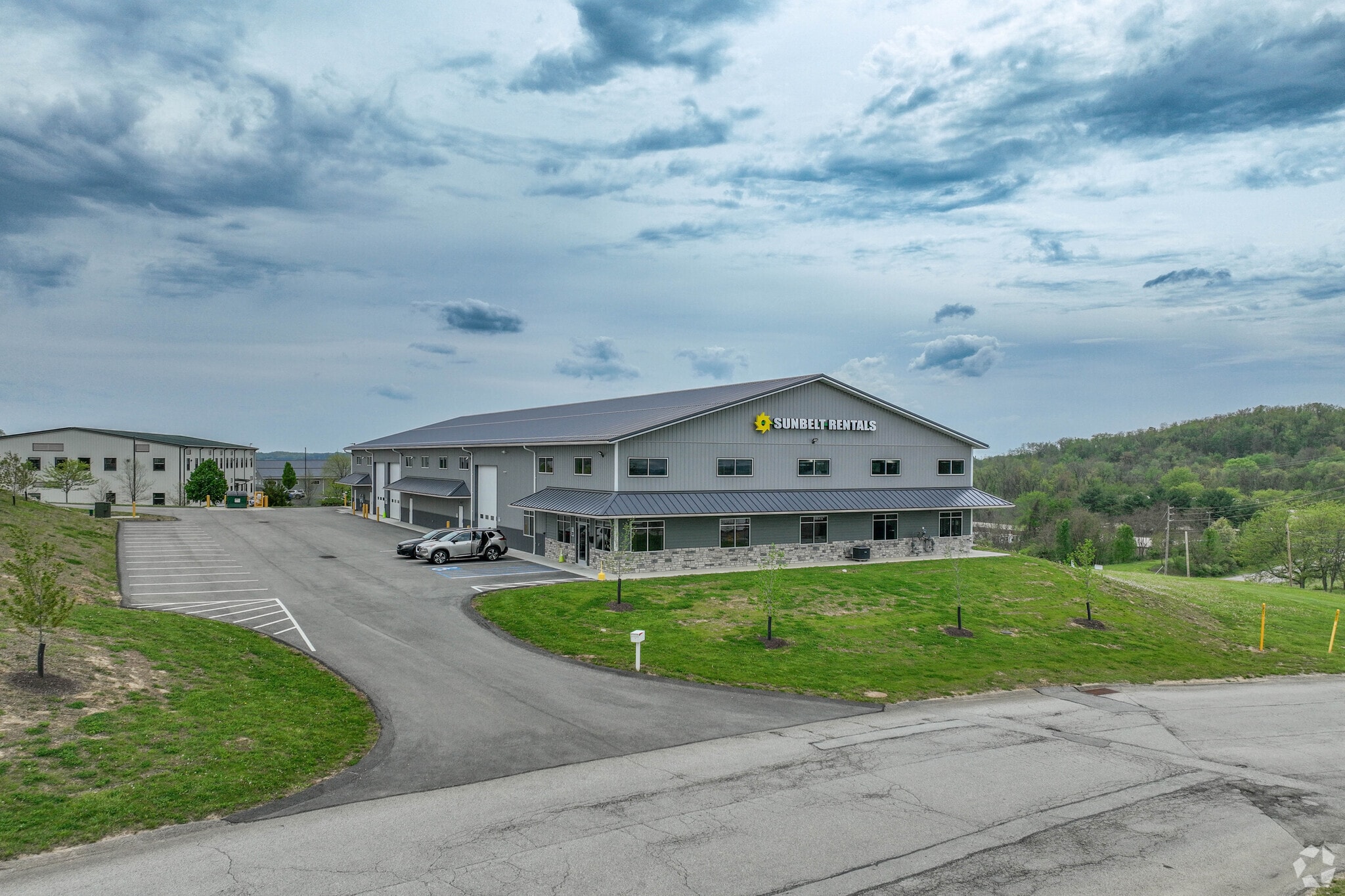 1000 Randall Ct, Export, PA for Rent