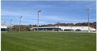 Pewaukee, WI Warehouse - N47W28229 Lynndale Rd
