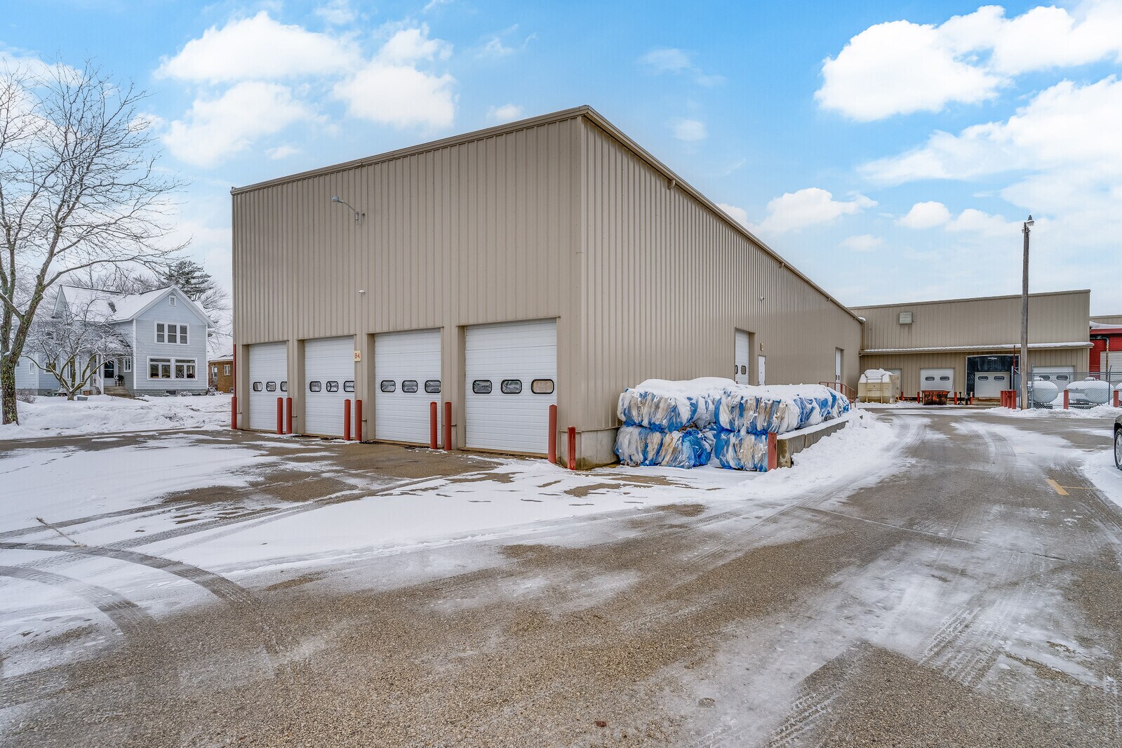 114 W Juneau St, Tomah, WI for Sale