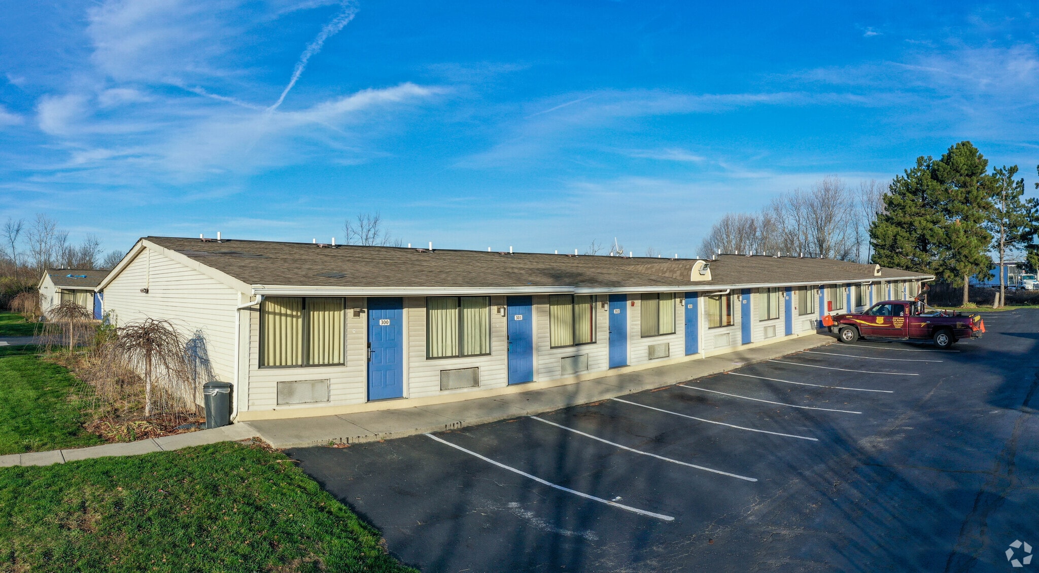 870 US-42 NE, London, OH for Sale