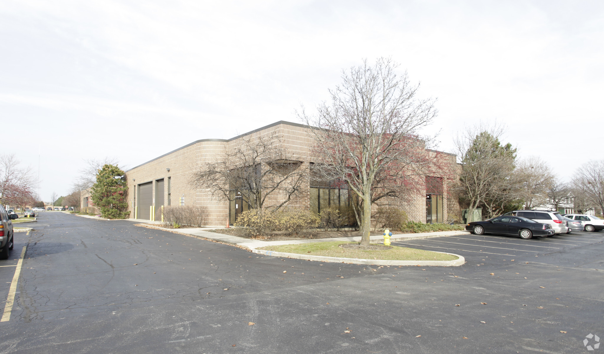 1000-1033 Butterfield Rd, Vernon Hills, IL for Rent