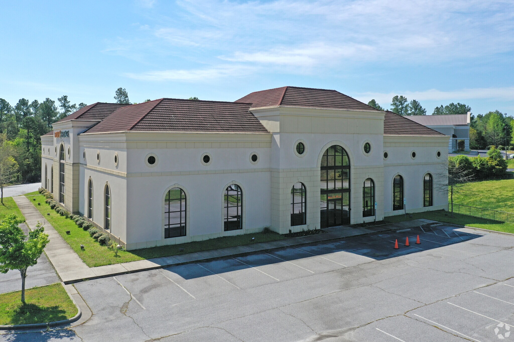 4240 Furniture Ave, Jamestown, NC for Sale