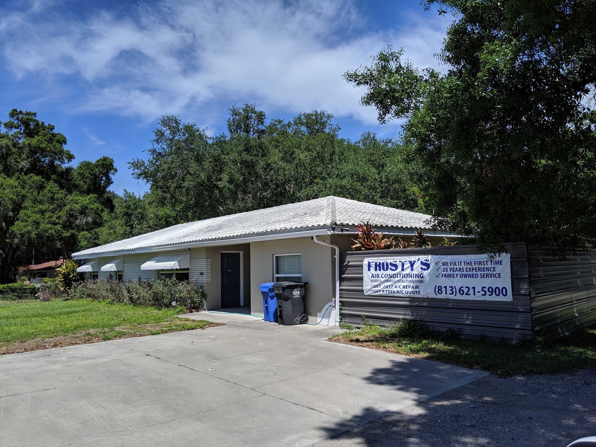 8830 Causeway Blvd, Tampa, FL for Rent