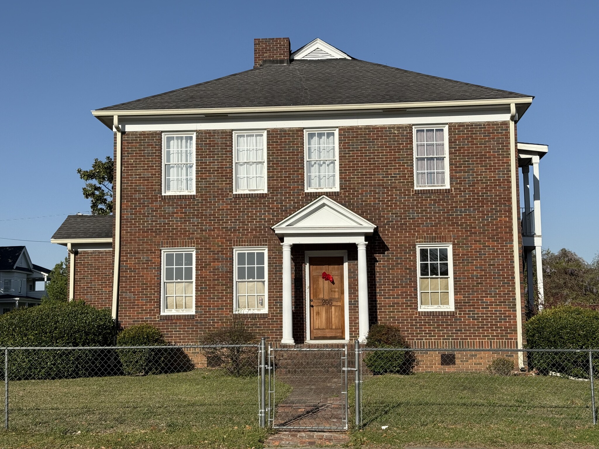 205 Elliott St, Orangeburg, SC for Rent