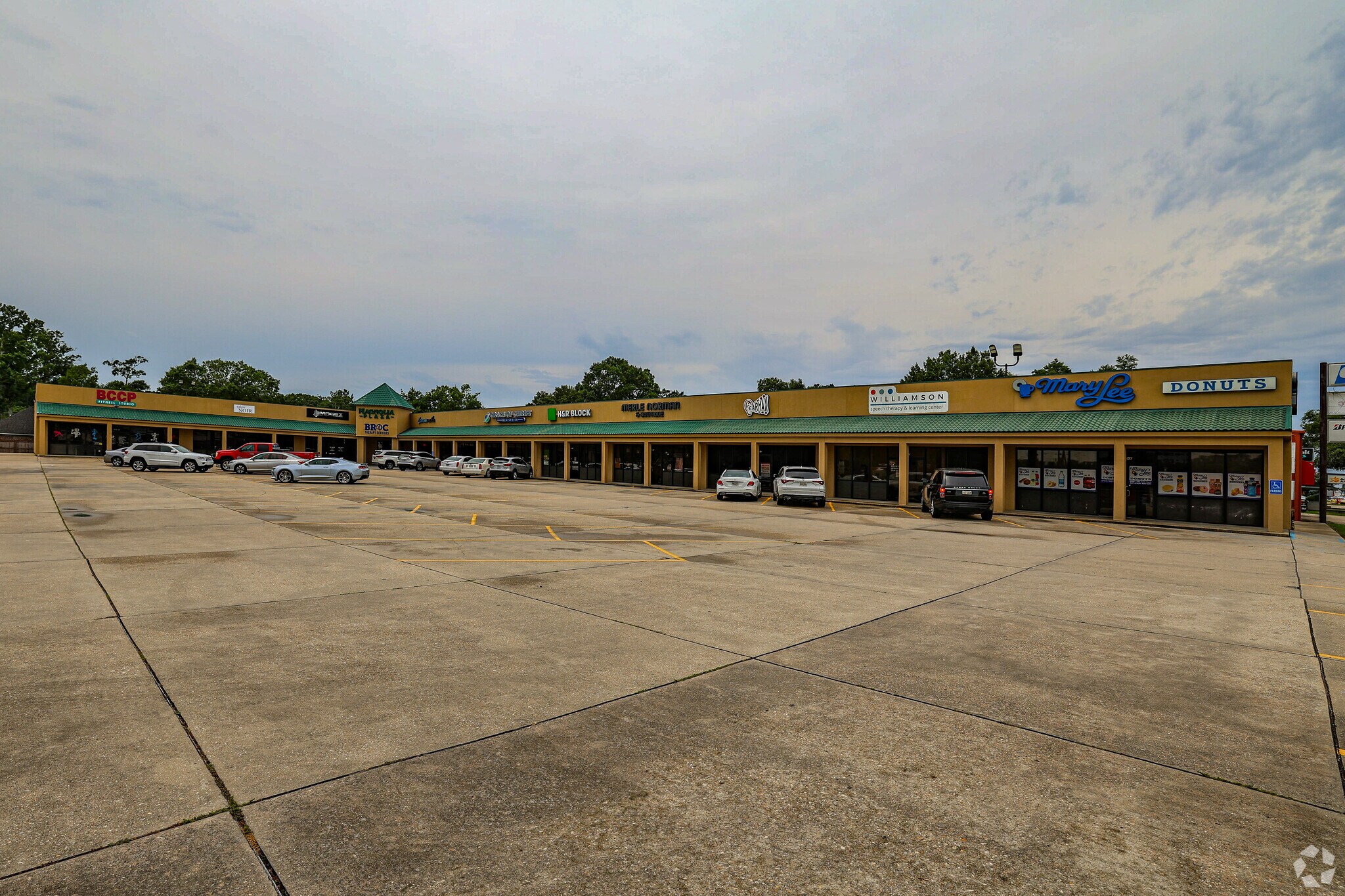 625 S Burnside Ave, Gonzales, LA for Rent