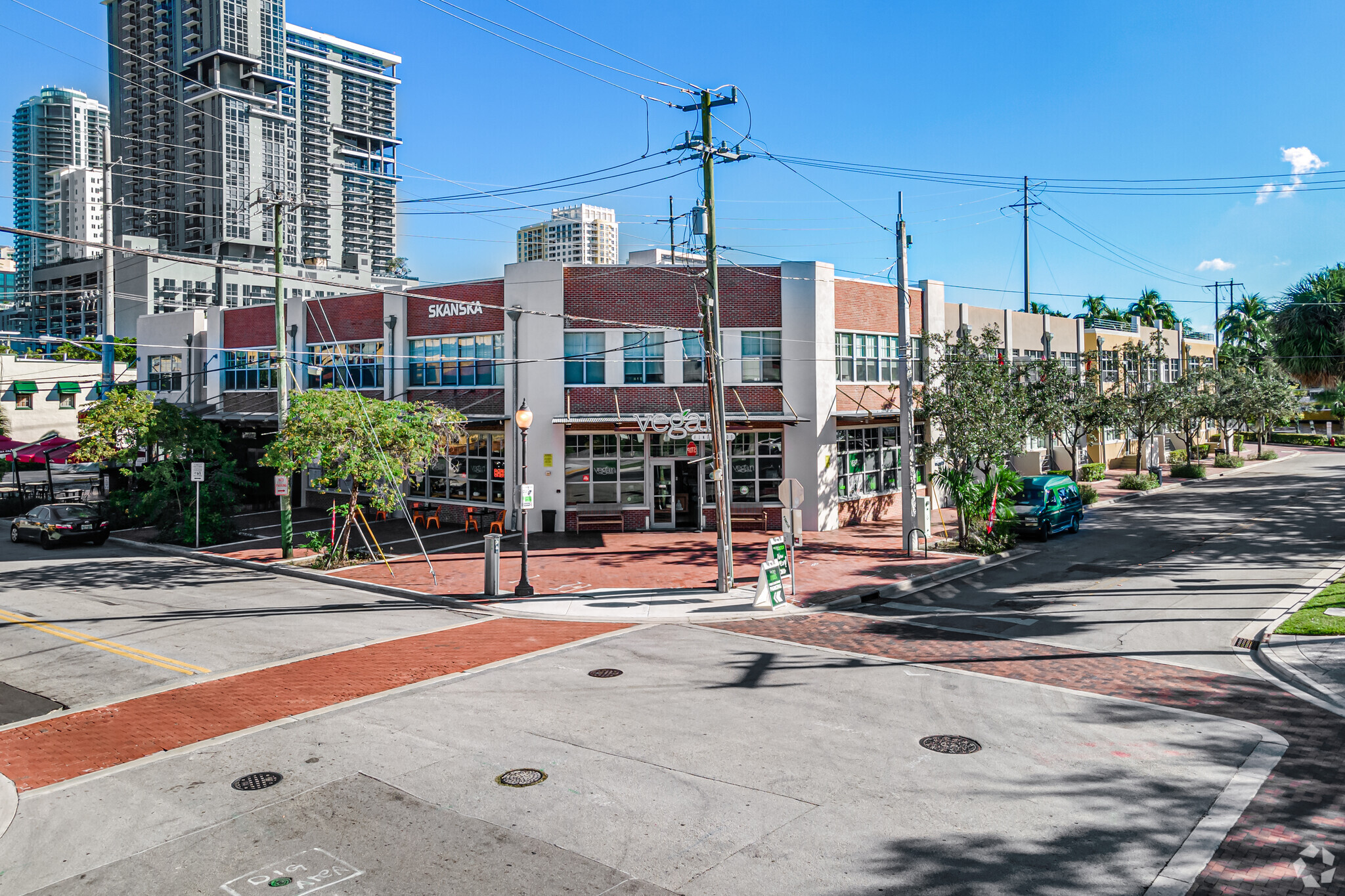 330 SW 2nd St, Fort Lauderdale, FL for Rent
