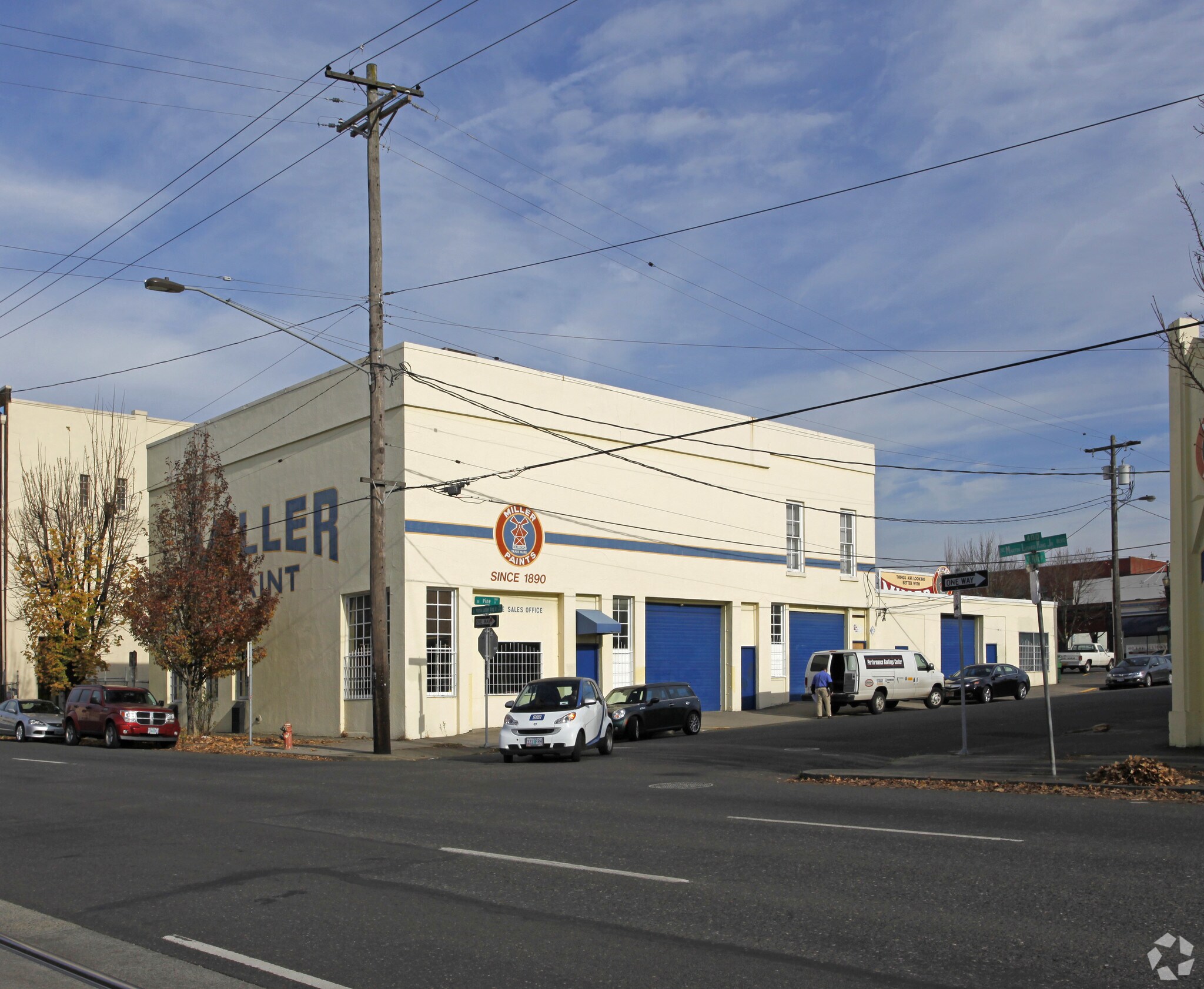 407 SE Pine St, Portland, OR for Sale