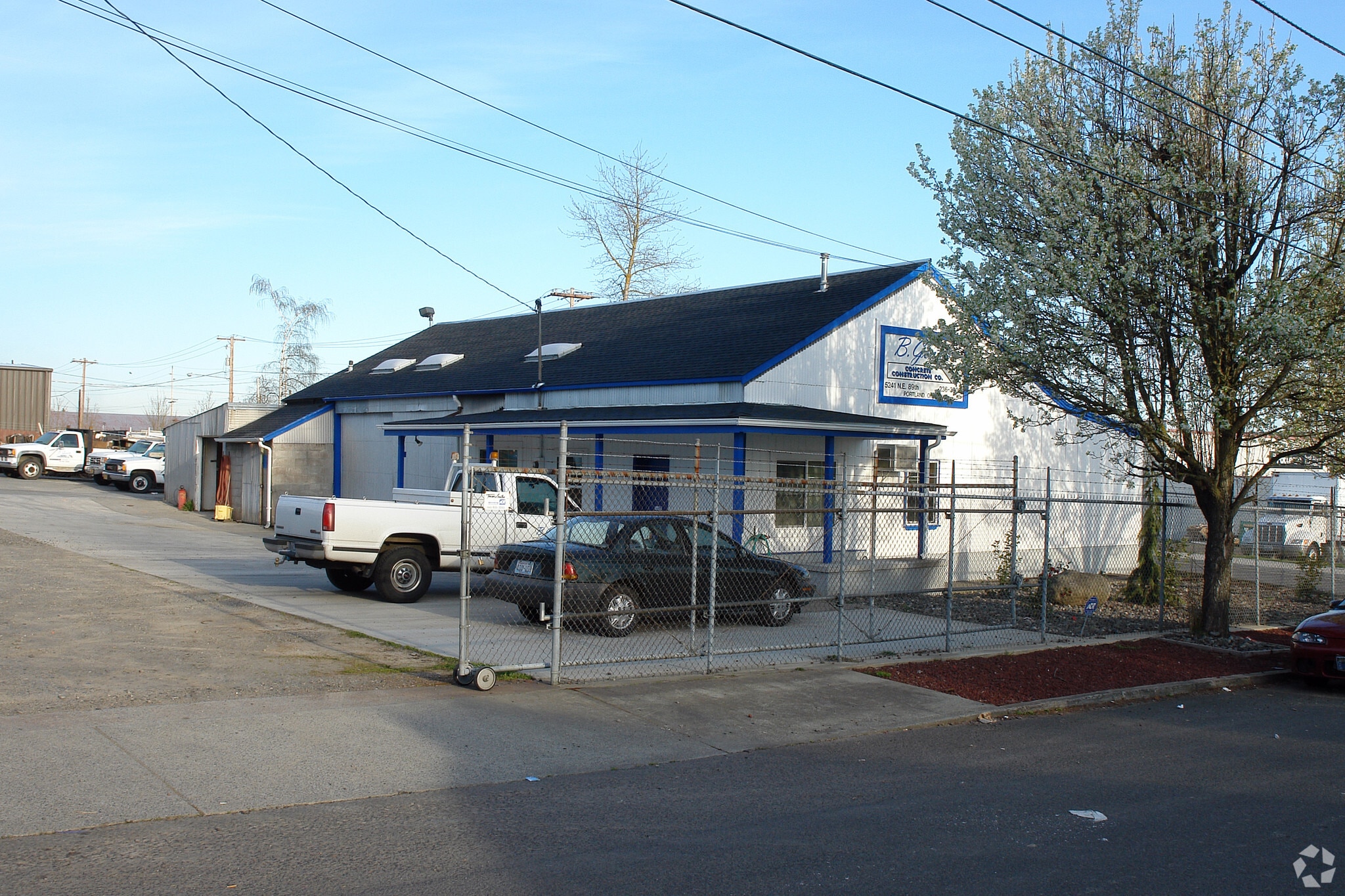 5241 NE 89th Ave, Portland, OR for Rent