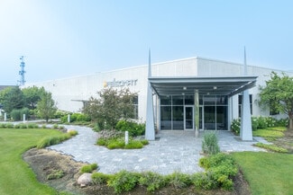 Schaumburg, IL Manufacturing - 1700 N Penny Ln