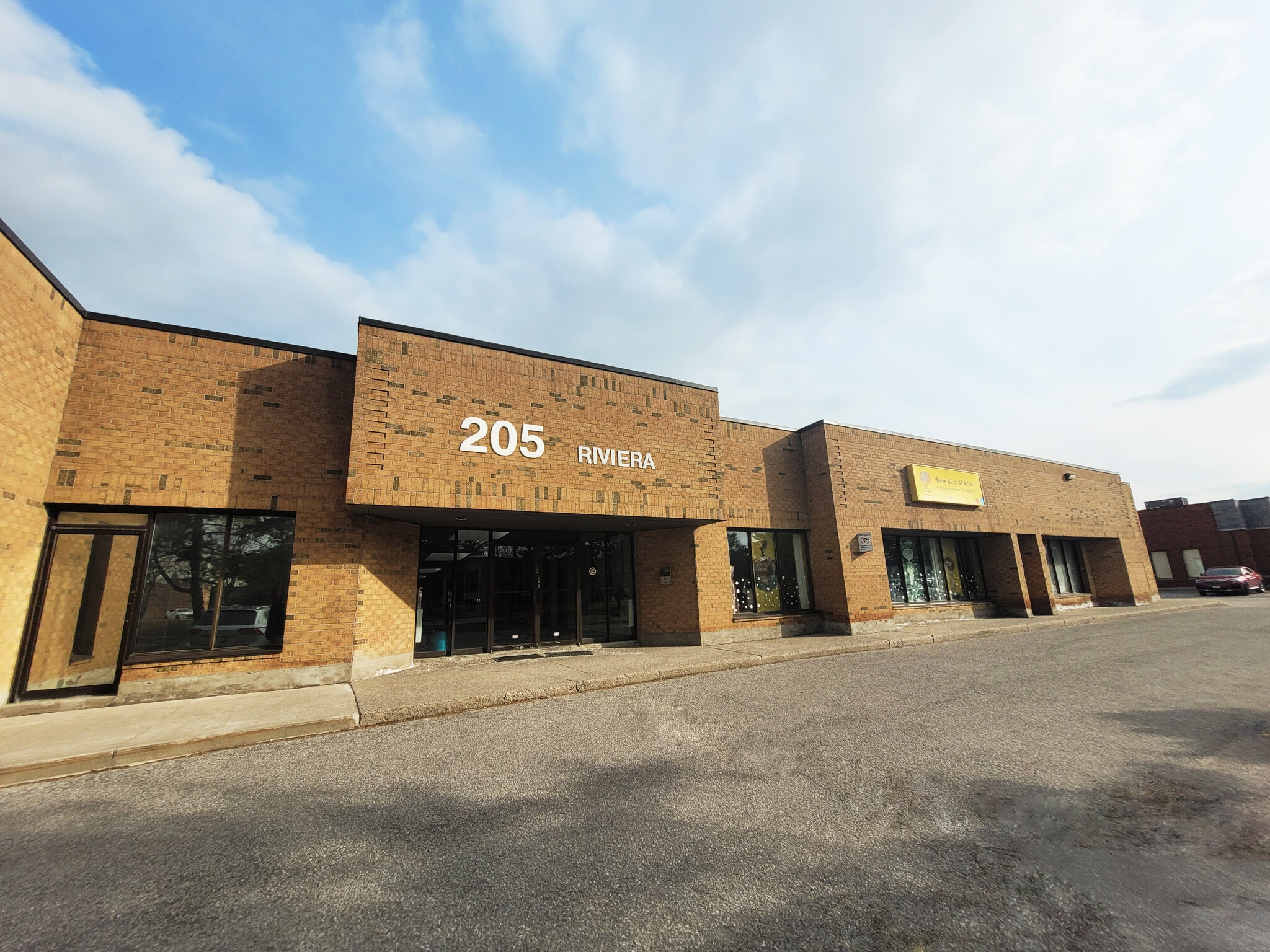 205 Riviera Dr, Markham, ON for Rent