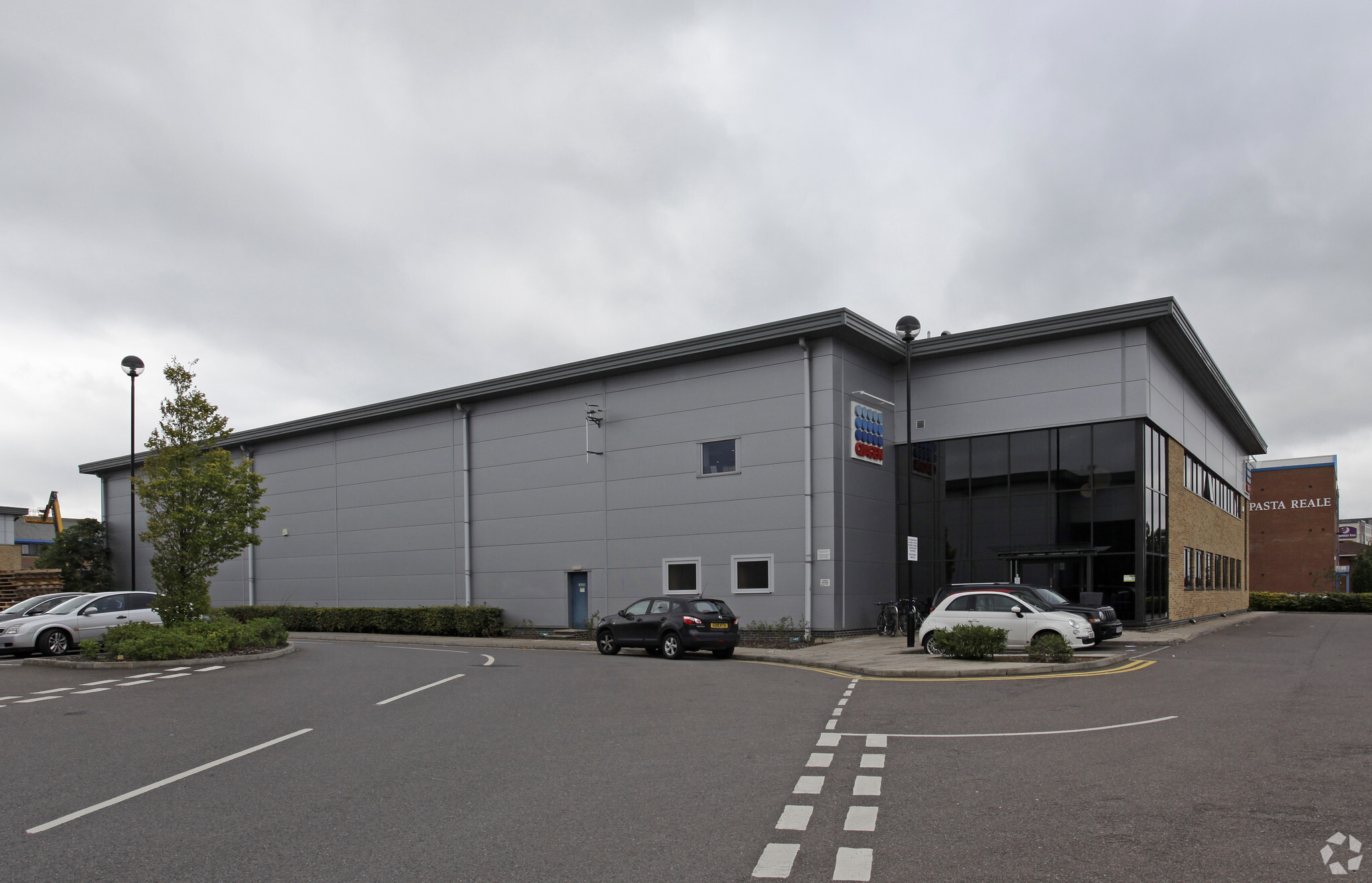 Fleming Way, Crawley, WSX for Rent