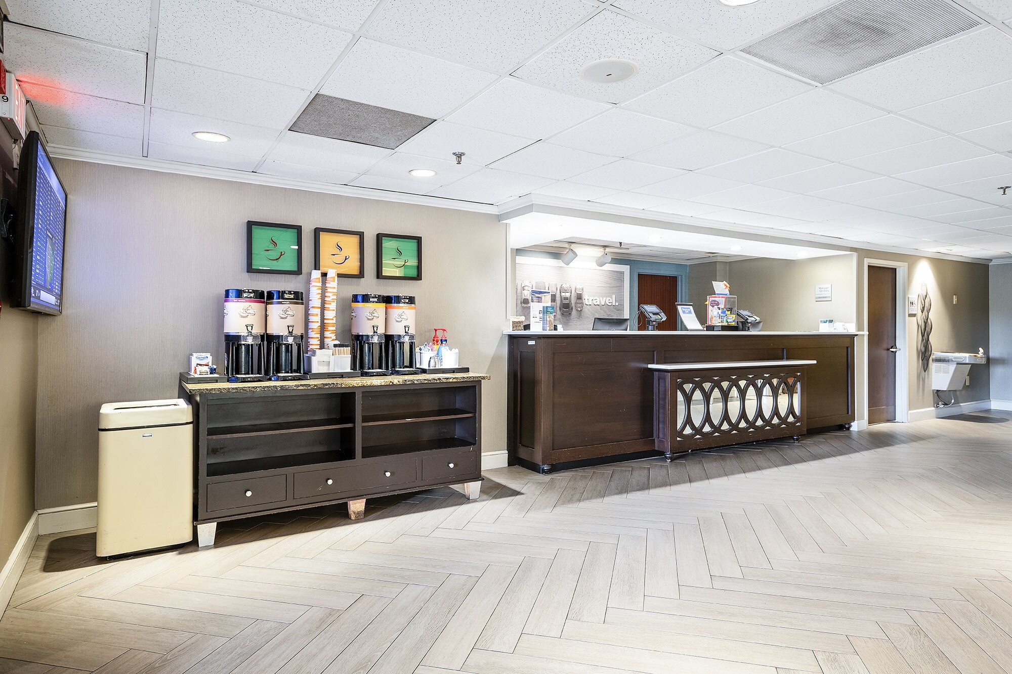 829 Elkridge Landing Rd Linthicum Heights, MD 21090 Hospitality