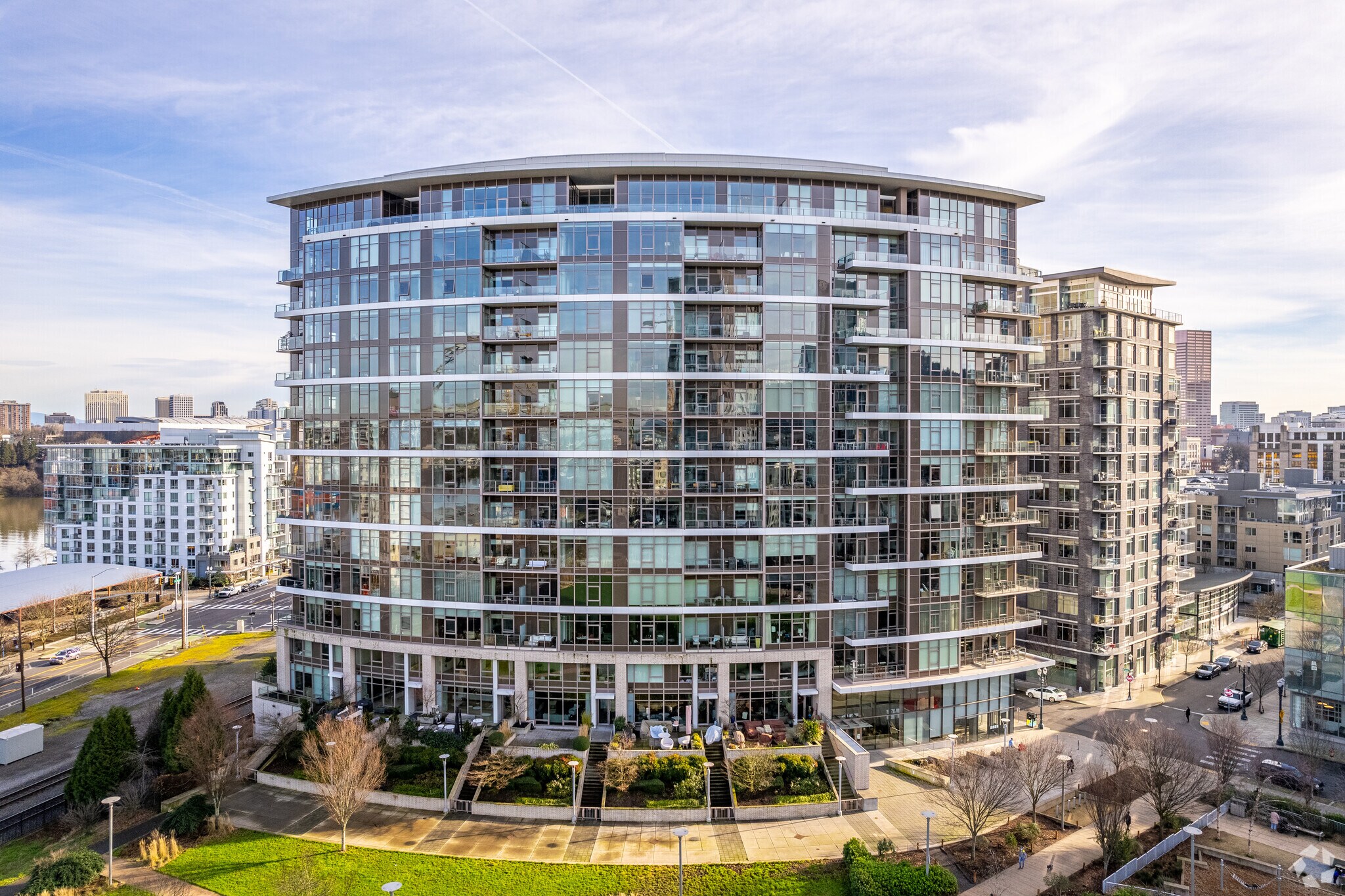 949 NW Overton St, Portland, OR for Sale