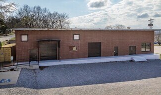 Fayetteville, AR undefined - 2716 S School Ave