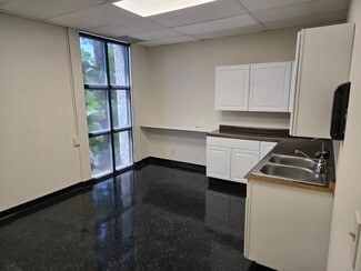 Claremont, CA Office - 601 W Foothill Blvd