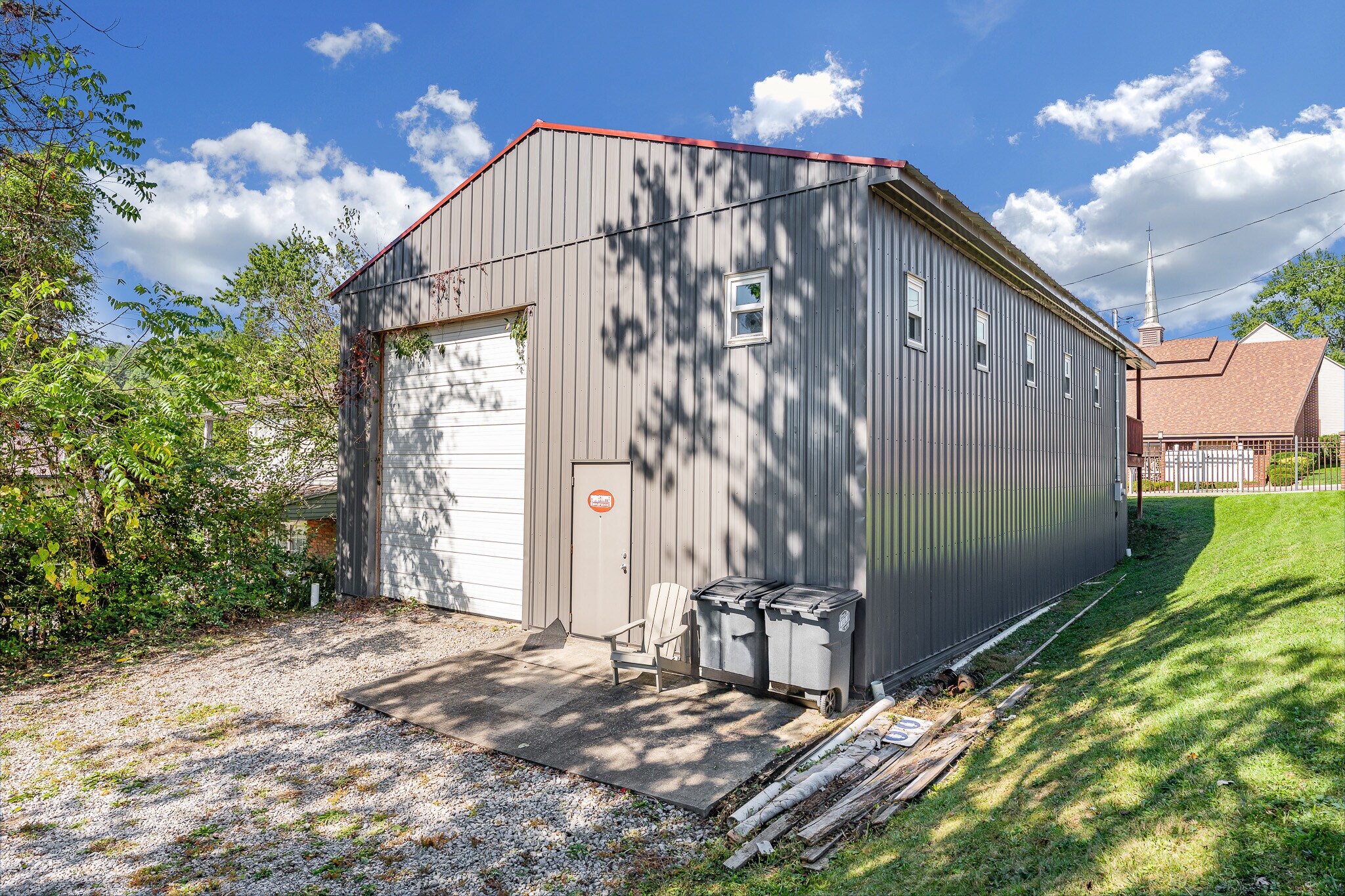 216 Maryland Ave, Nutter Fort, WV for Sale