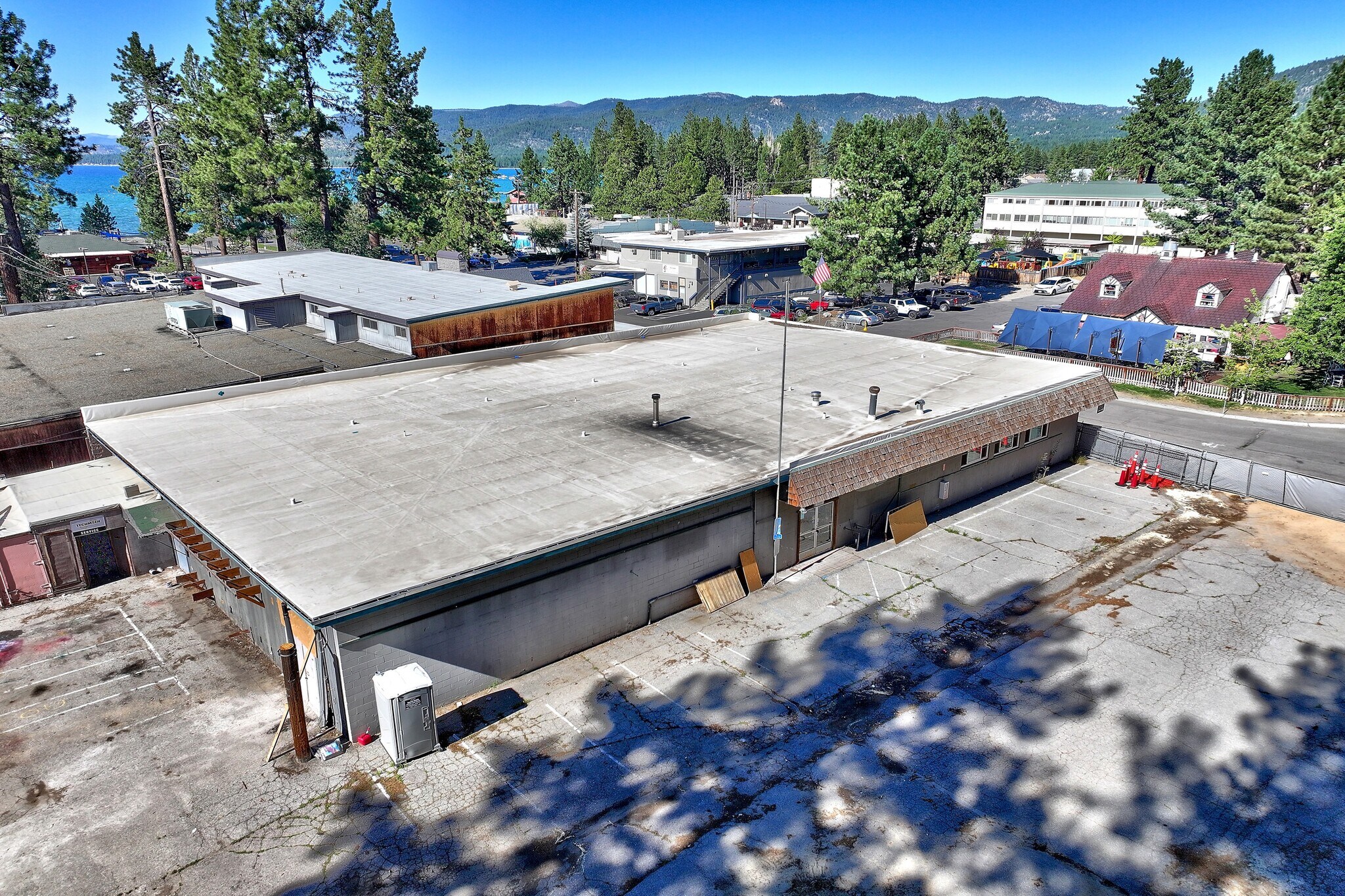 1050 Fremont Ave, South Lake Tahoe, CA for Sale
