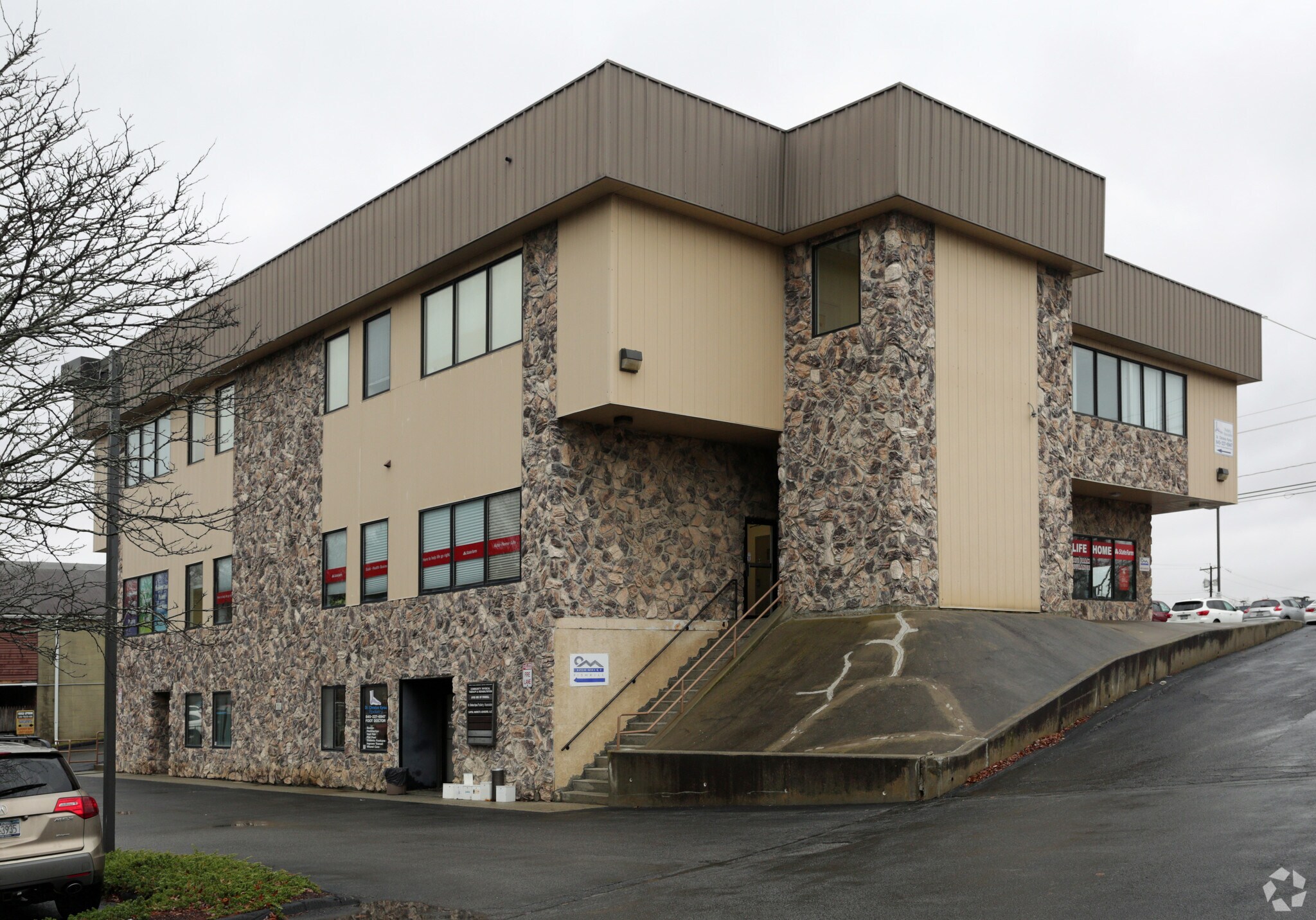 822 Route 82, Hopewell Junction, NY for Rent