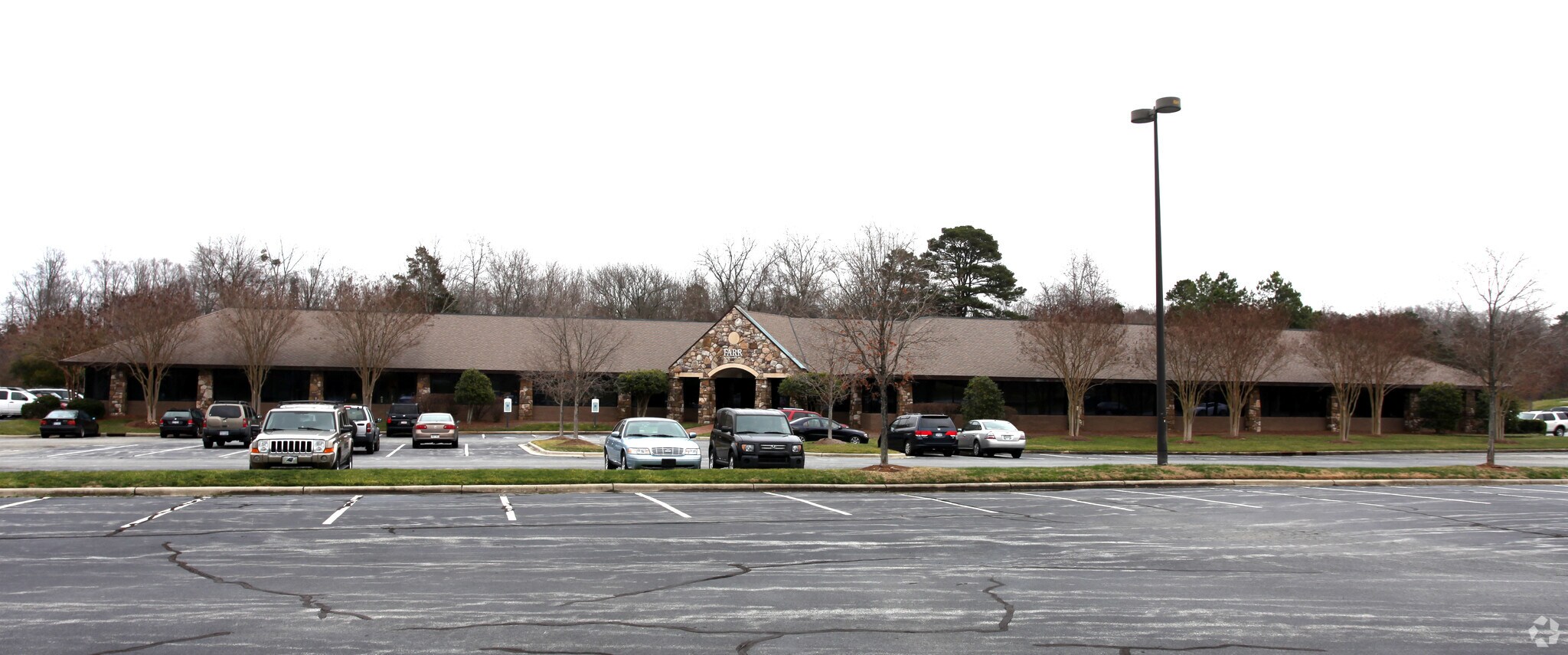 4194 Mendenhall Oaks Pky, High Point, NC for Rent