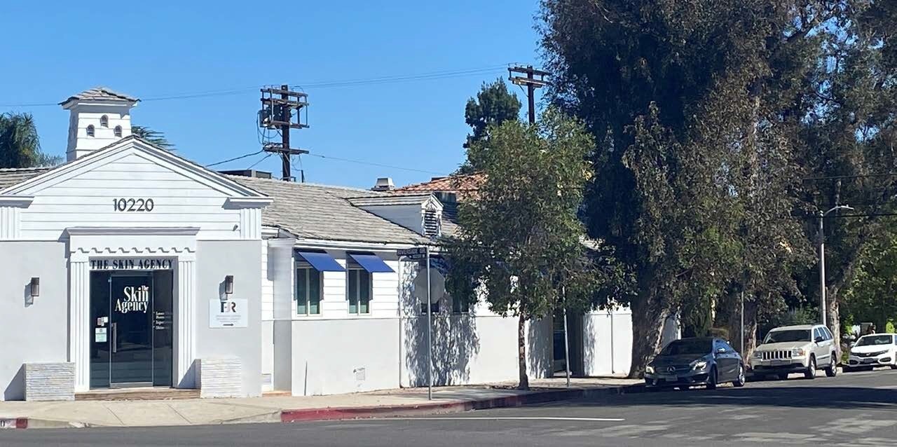 10220 Riverside Dr Toluca Lake, CA 91602 Retail Property for Sale on