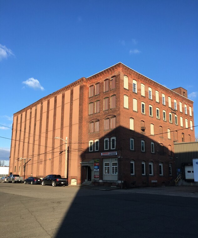 12 Crescent St Holyoke, MA 01040 Industrial Property for 12 Crescent St Holyoke, MA 01040 Industrial Property for
