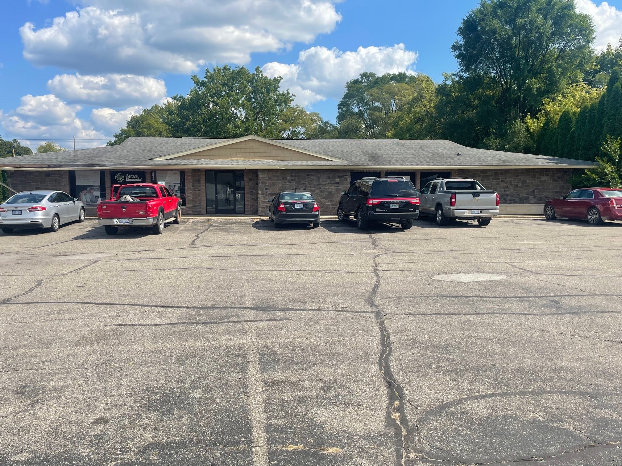 520 N Mission St, Mount Pleasant, MI for Sale