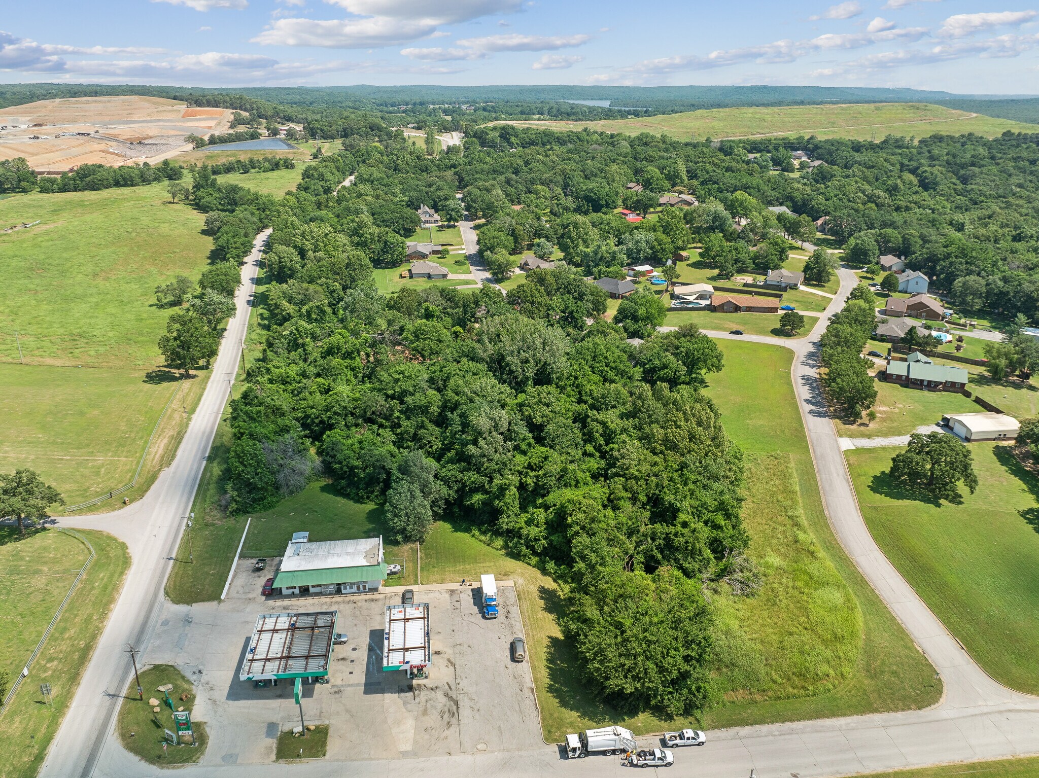 17615 8th St, Sand Springs, OK for Sale