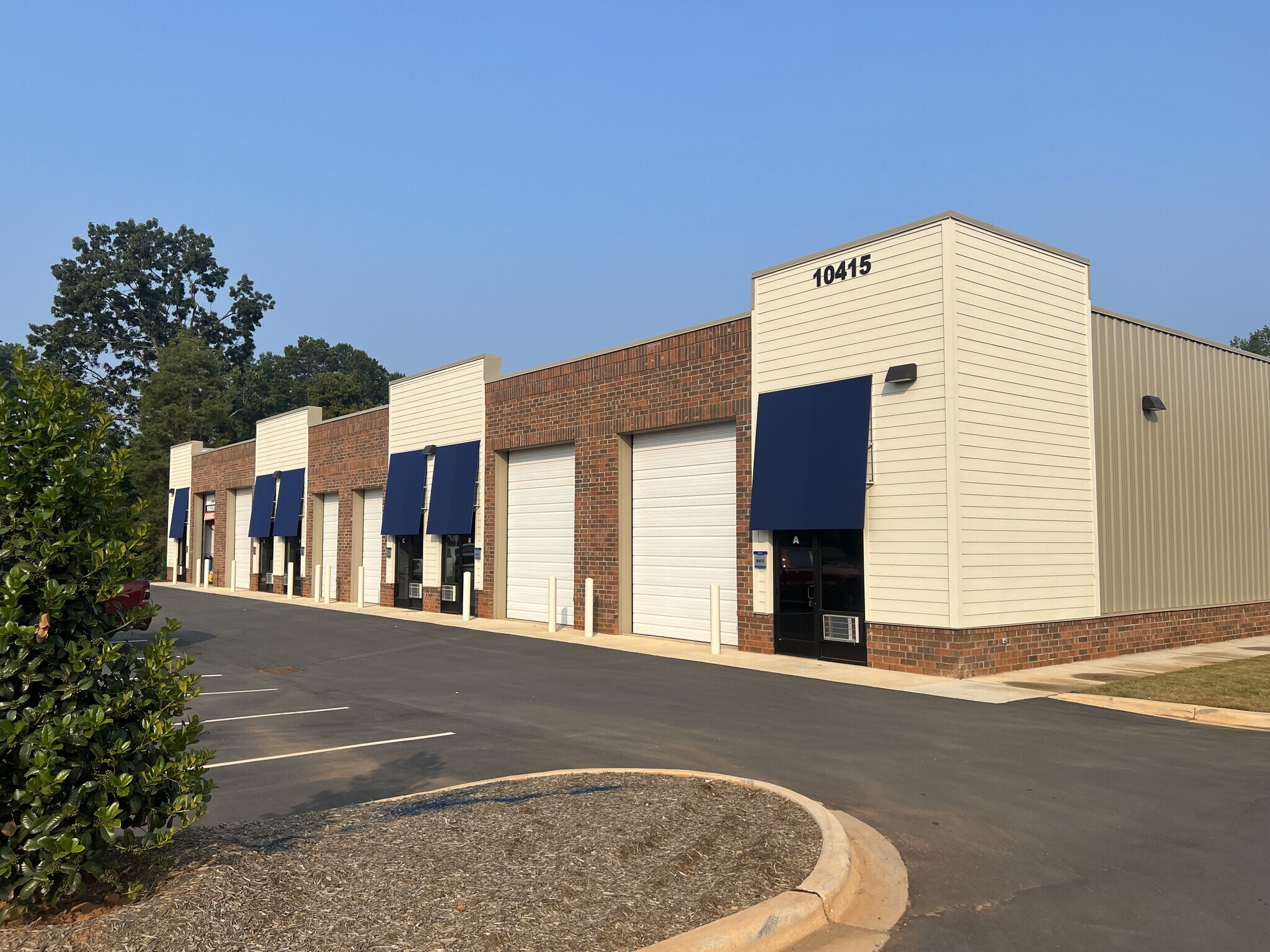 10421 Bailey Rd Cornelius, NC 28031 Industrial Property for Lease on
