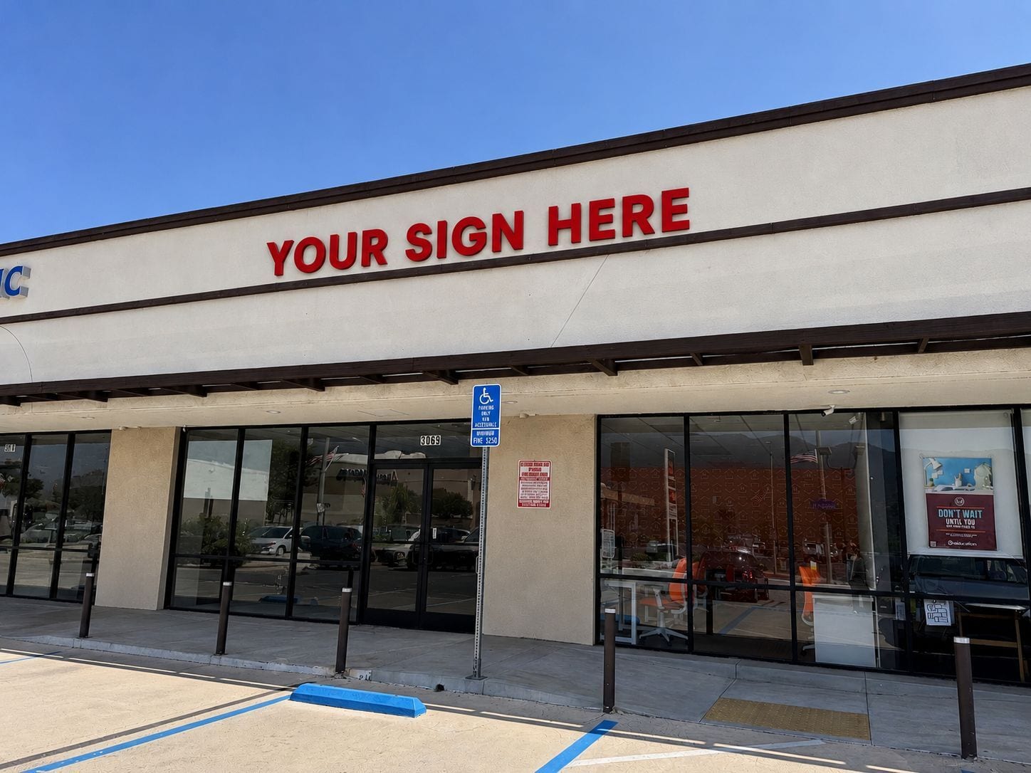 3061-3075 Foothill Blvd, La Crescenta, CA for Rent