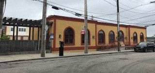 126 Spruce St  