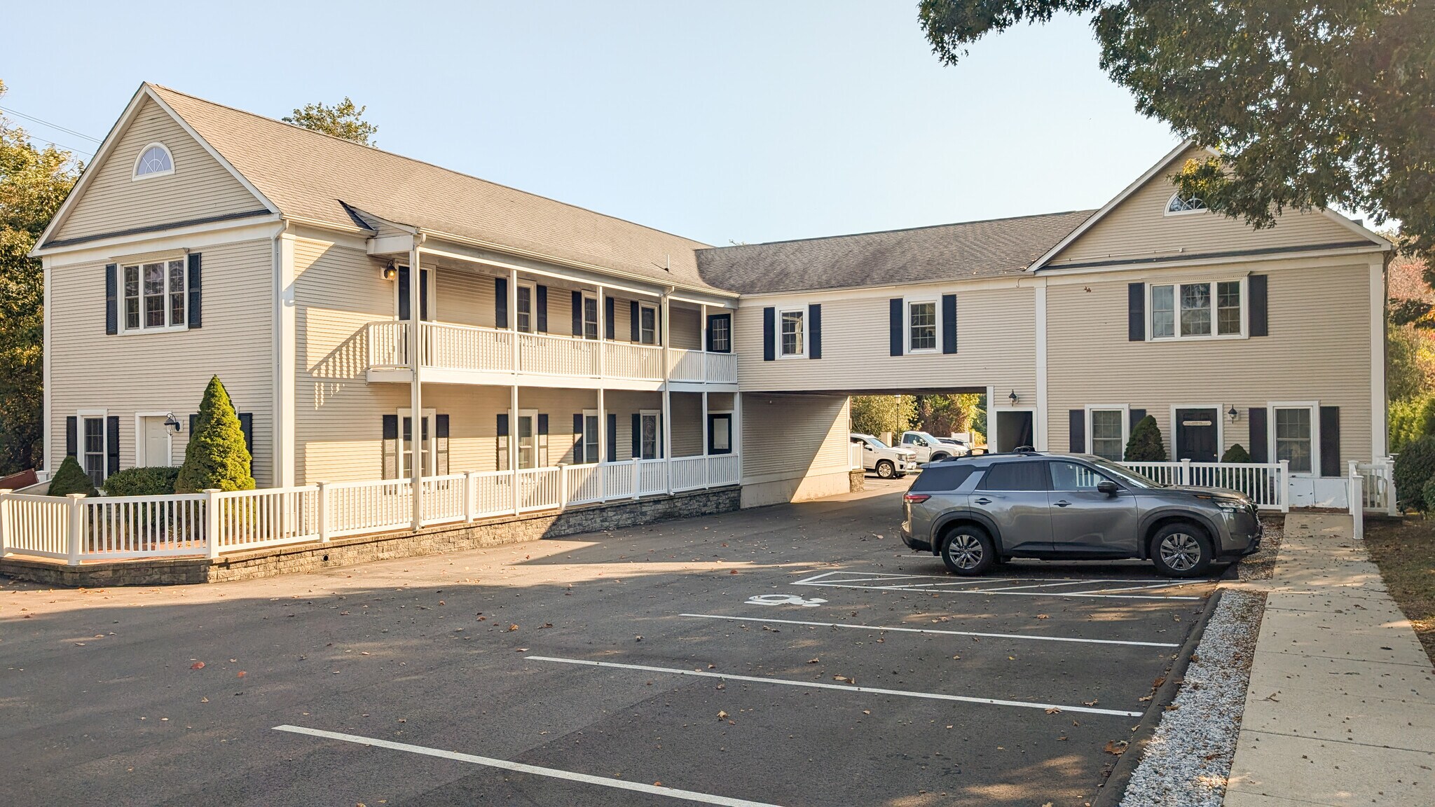 123 Elm St Old Saybrook, CT 06475 Office Property for Sale on
