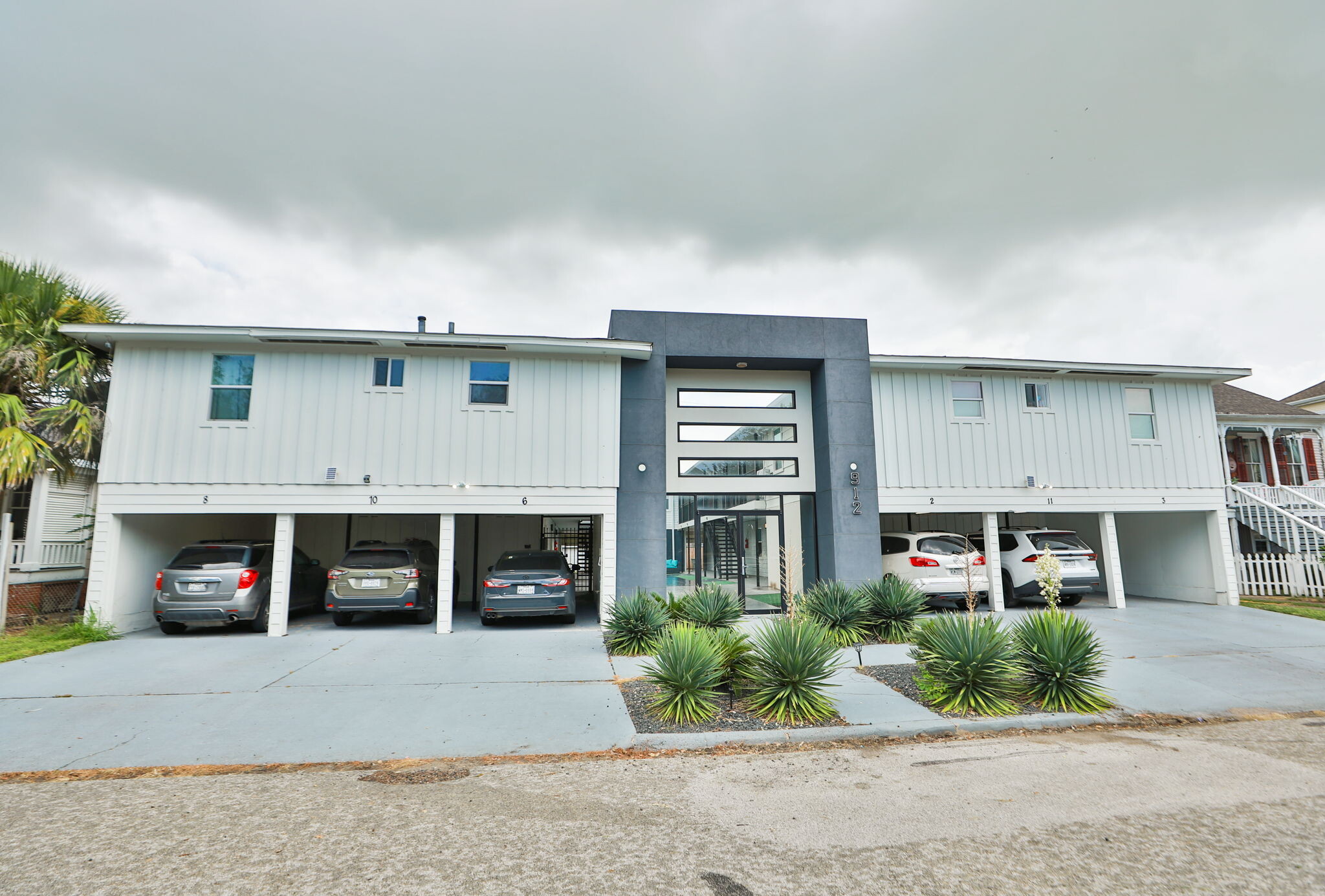 912 Church St, Galveston, TX for Sale
