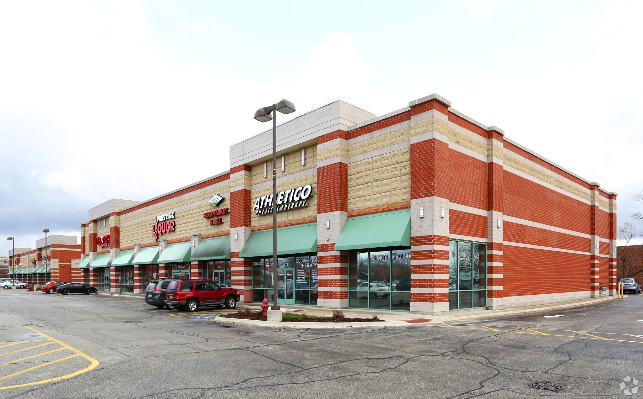 1427-1485 Lee St, Des Plaines, IL for Rent
