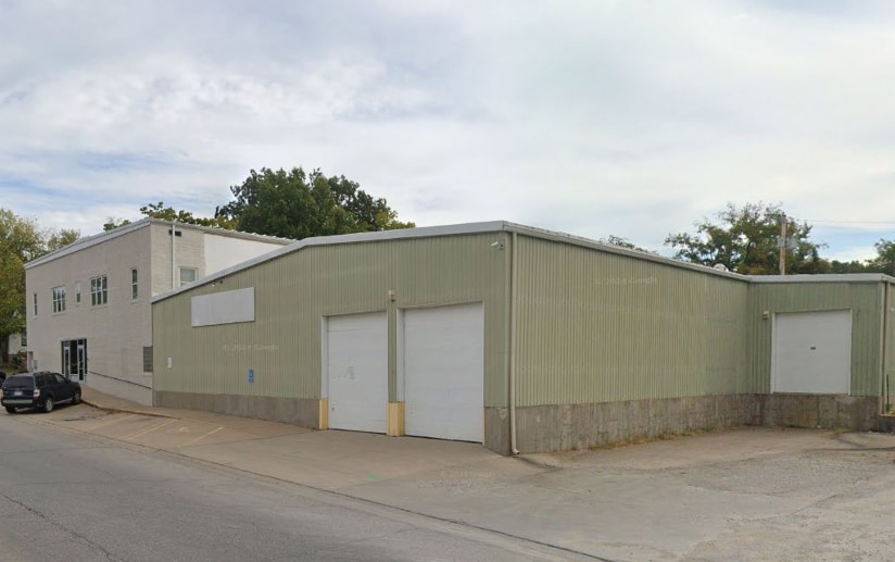 209 N Silver St, Paola, KS for Rent