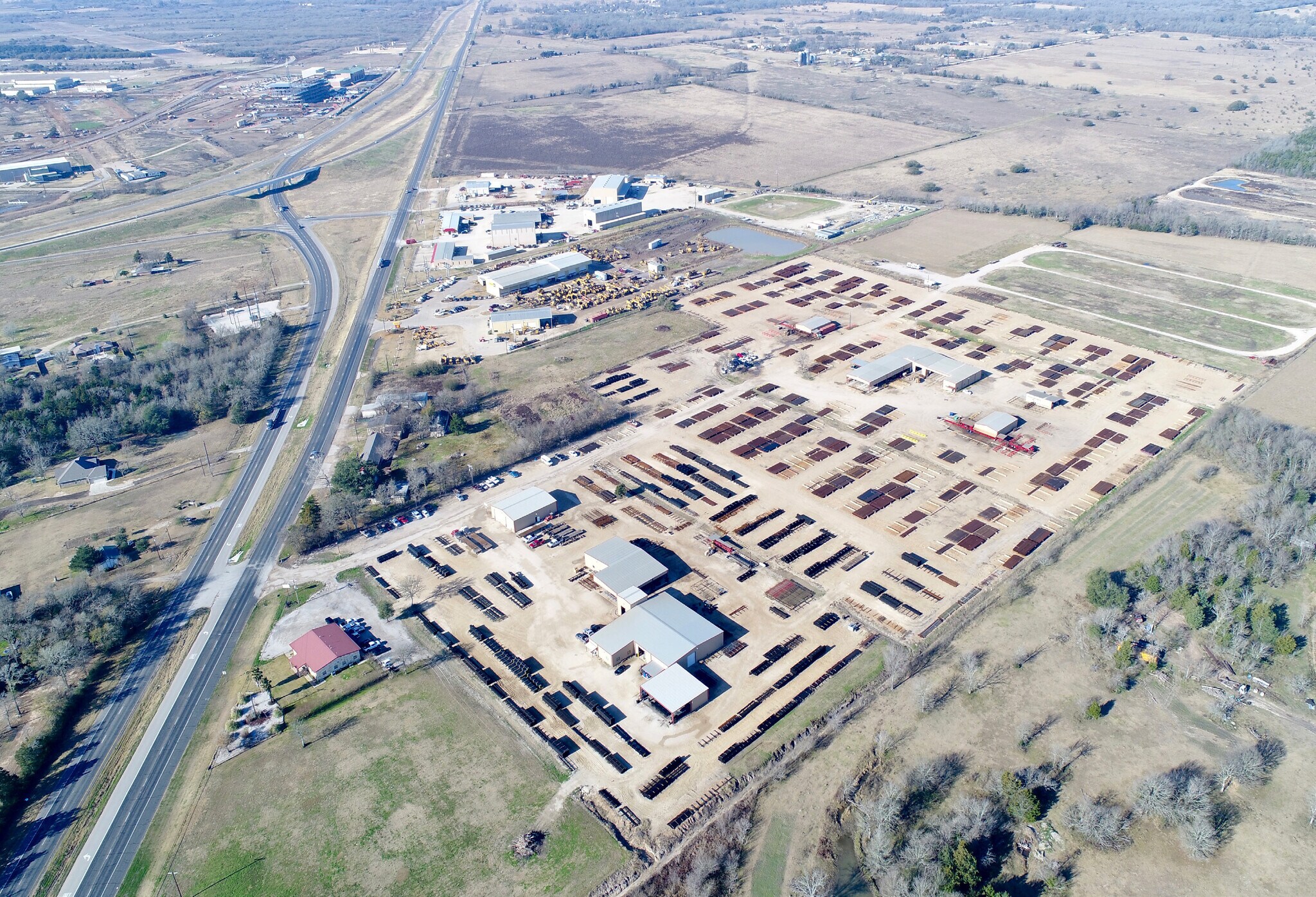 7932 W State Highway 21, Bryan, TX for Rent