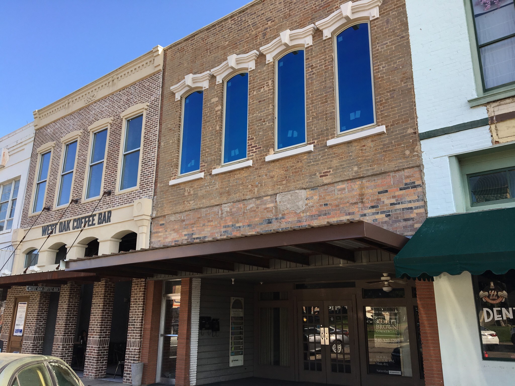 112 W Oak St Denton, TX 76201 Retail Property for Lease on